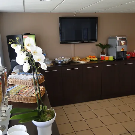 - Bordeaux - Aeroport 3* Мериньяк