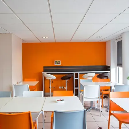 - Bordeaux - Aeroport Апарт-отель