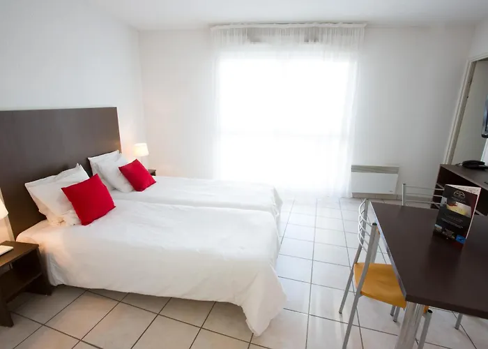 Lejlighedshotel - Bordeaux - Aeroport