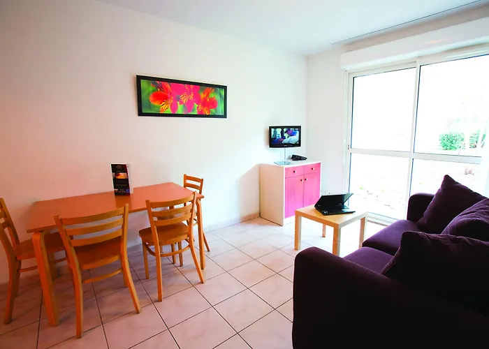 - Bordeaux - Aeroport 公寓式酒店 3*